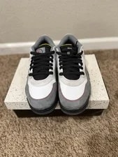 Jordan 4 RM 4