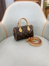 Authentic Louis Vuitton Speedy 4