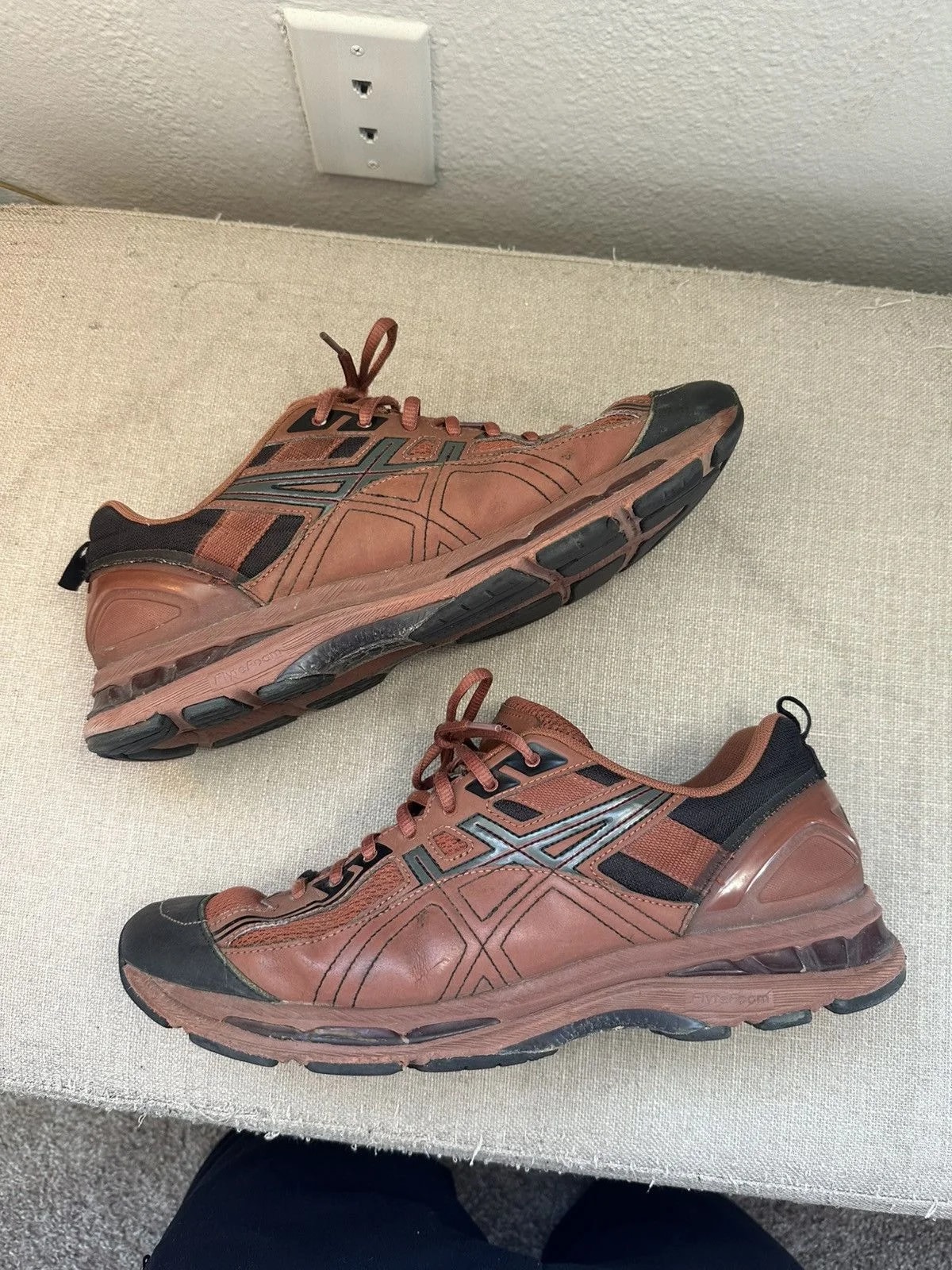 Asics — Kiko Kostadinov X Asics Gel Burz-2 — Sneaker — resale