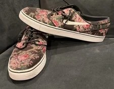 Nike SB — Nike SB Floral Stefan Janoski Digi-floral Limited — Sneaker — resale