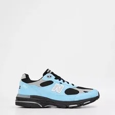 New Balance 993 Core in and 2