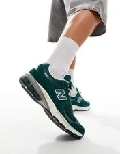 New Balance 2002R Marsh Spruce Sea Salt Shoes M2002RFK 2