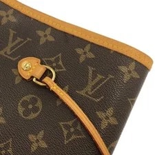 Authentic Louis Vuitton Neverfull #230-000-547-2696 3