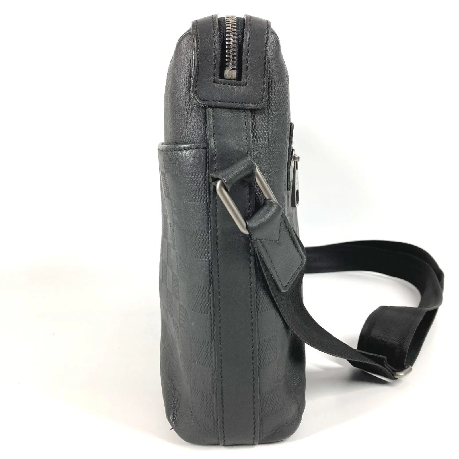 Louis Vuitton Galle Infini Messenger 4