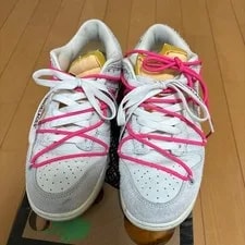 Off-White Dunk Authentic Tag Apply 2
