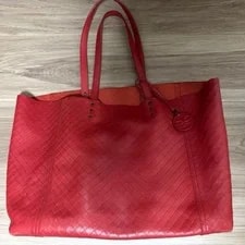 Bottega Veneta — Bottega Veneta Intreccio A4 — Handbag — resale