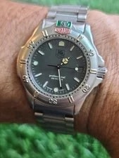 Mid-Size 36mm Tag Heuer 4000 Series 999.213K Charcoal Date Dial Swiss Made 4
