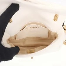 Chanel Classic Flap 91452894 4
