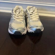 Asics Gel-Kayano 14 Metallic 1201A019-108 Classic Sneake 3