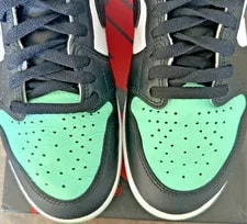 Size 10 - Air Jordan 1 Retro OG High Glow 4