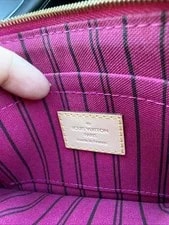 Louis Vuitton Neverful Pochette Wristlet Preloved 3