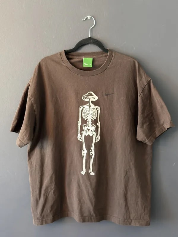Nike — Austen AG X Nike X Grateful Dead Skeleton Tee — streetwear — resale