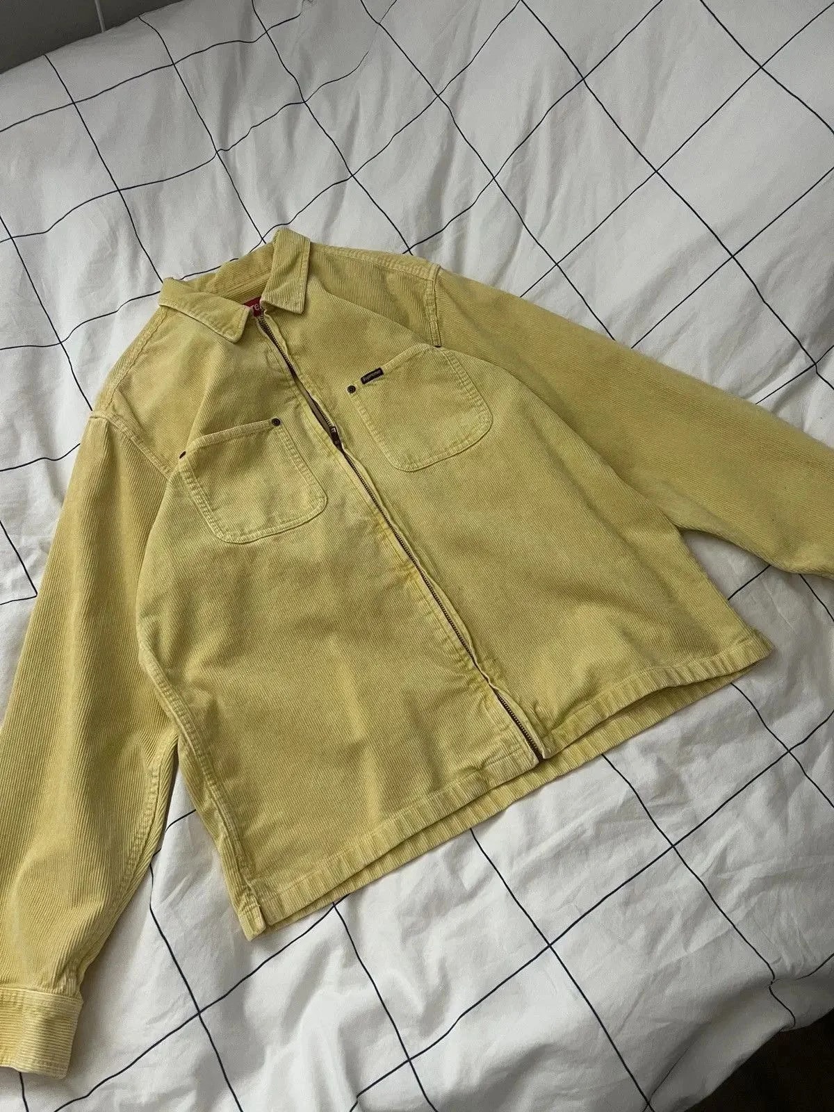 Supreme — Supreme Zip-up Shirt — streetwear — resale
