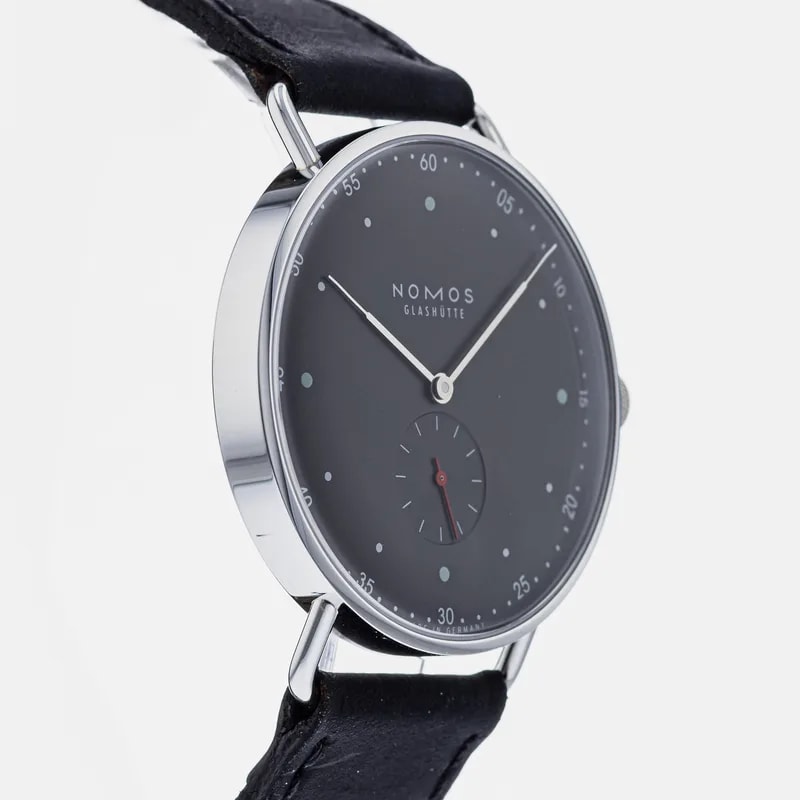 Nomos Metro 38 Urban Gray 1111 4