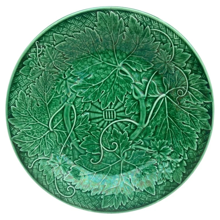 Wedgwood — 19th Century Majolica Leaves Plate Wedgwood — Furniture — resale
