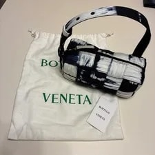 Bottega Veneta Adjustable Strap Japan