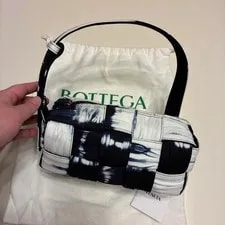 Bottega Veneta Adjustable Strap Japan 2