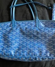 Goyard ( ) in Very Good Condition; Perfect for Daily Use 3