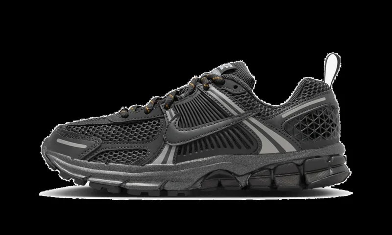 Vomero 5 GS "Dark Reflective" IB3812 001 2