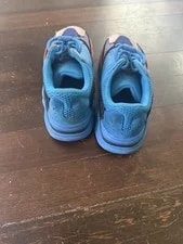 Yeezy Boost 700 Hi Res 4