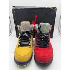 Air Jordan — Air Jordan 5 Retro CZ5725-700 — Sneaker — resale