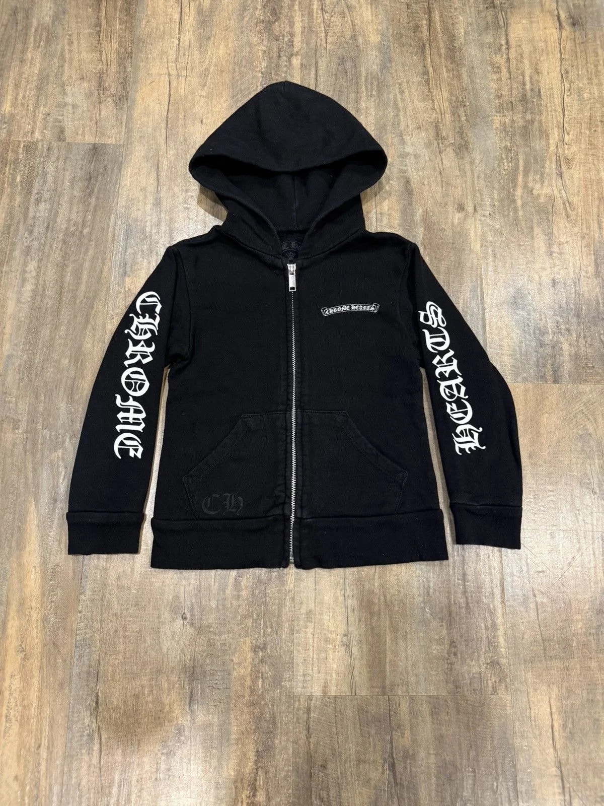 Chrome Hearts — Hearts Scroll Logo Zip Up Hoodie — streetwear — resale