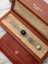 1970s Patek Philippe Ellipse 4266/905 18K White Gold Manual Onyx Dial 22x26mm 2