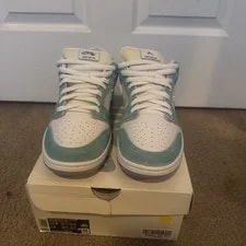 Nike SB Dunk Low April Skateboards 2