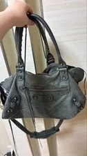 Balenciaga — Balenciaga the Part Time 168028 Y2K Auth Good — Handbag — resale