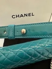 💎 Authentic Chanel Medium Boy Bag Plexiglass CC Flap 3