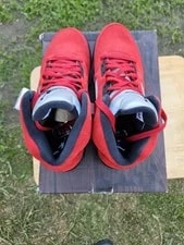 Jordan Air 5 Raging Bull 4