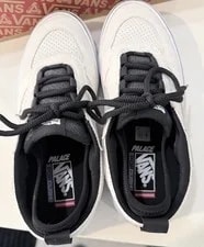 Palace X LOW ' Vans 2023 Limited Edition 3
