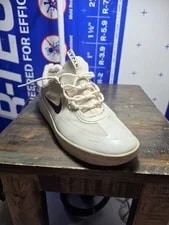 Nike SB Nyjah Free 2.0 / Low Top BV2078-100 2