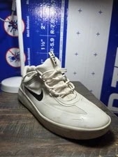 Nike SB Nyjah Free 2.0 / Low Top BV2078-100 4