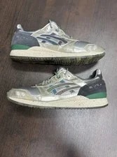 Asics — Asics Hundred% X SneakerLAH X Gel Lyte 3 Kuala Lumpur Twin Towers ’s 10.5 US — Sneaker — resale