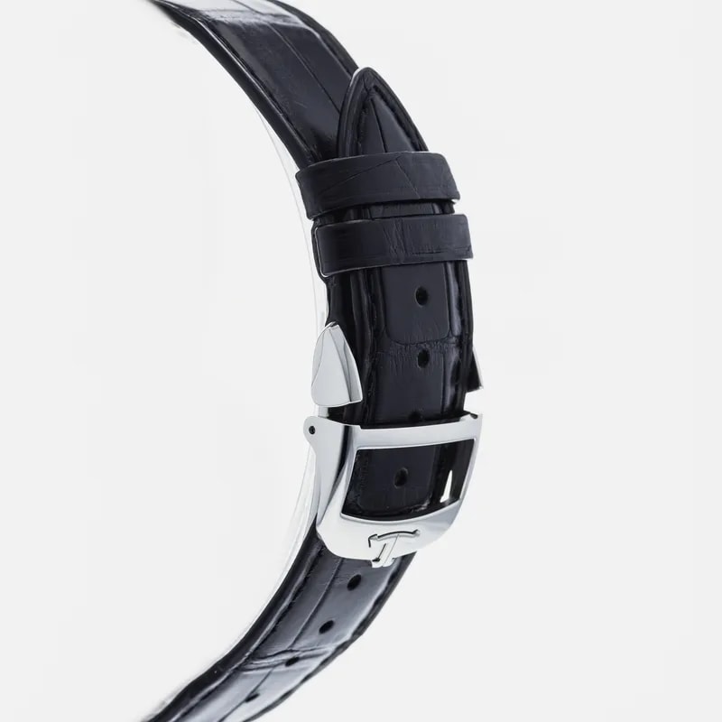 Jaeger-LeCoultre Master Ultra Thin Moon Q1368470 3