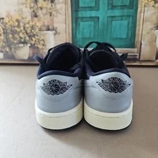 Air Jordan 1 Retro Low Golf DD9315-001 4