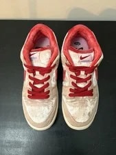 Nike SB Dunk Low StrangeLove Skateboards CT2552-800 2