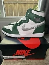 Air Jordan 1 Retro High OG ‘Lucky ’ 2