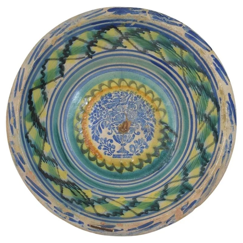 18th Century Spanish Glazed Earthenware Bowl — decorative_object — resale