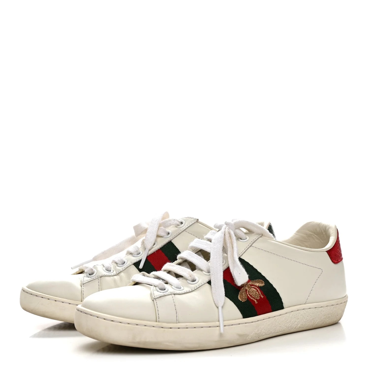 Ayers Bee Embroidered Ace 36 4