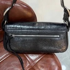 Balenciaga le Cagole Sling Medium Oil Wax Underarm du 2