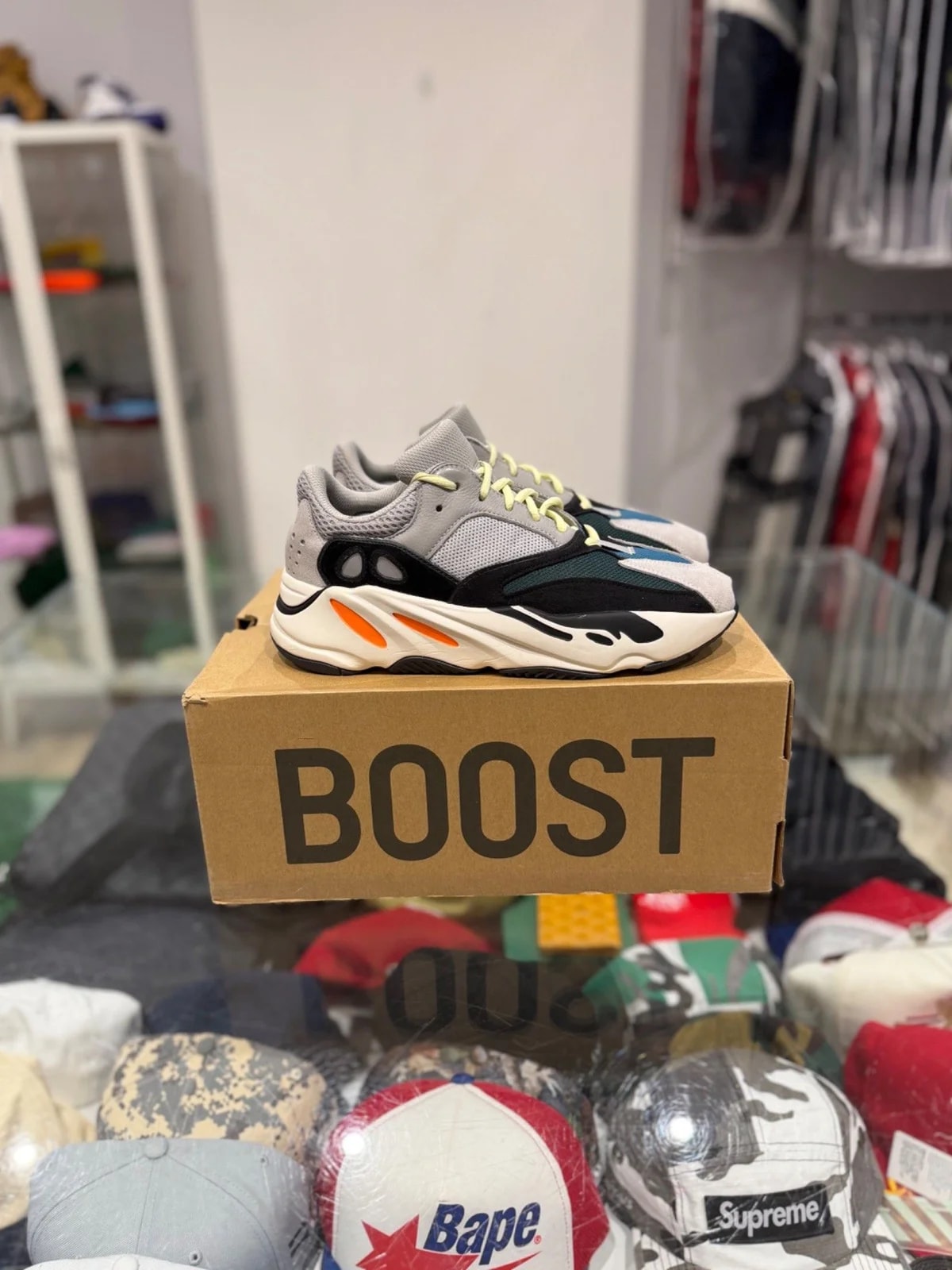 Yeezy — Yeezy Boost 700 — Sneaker — resale
