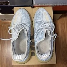 Yeezy Boost 350 V2 Cloud Non-Reflective 3