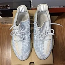 Yeezy Boost 350 V2 Cloud Non-Reflective 4