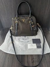 Prada & & Good Condition 2