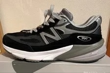 New Balance — 10.0US New Balance 990 V6 Bk 28Cm — Sneaker — resale