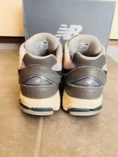 10.5US New Balance 2002R Rhp 3