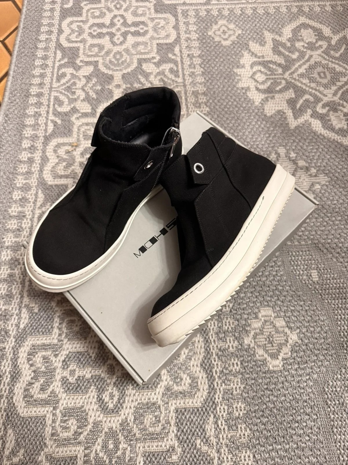 Rick Owens — Rick Owens Island Dunk /Milk — Sneaker — resale