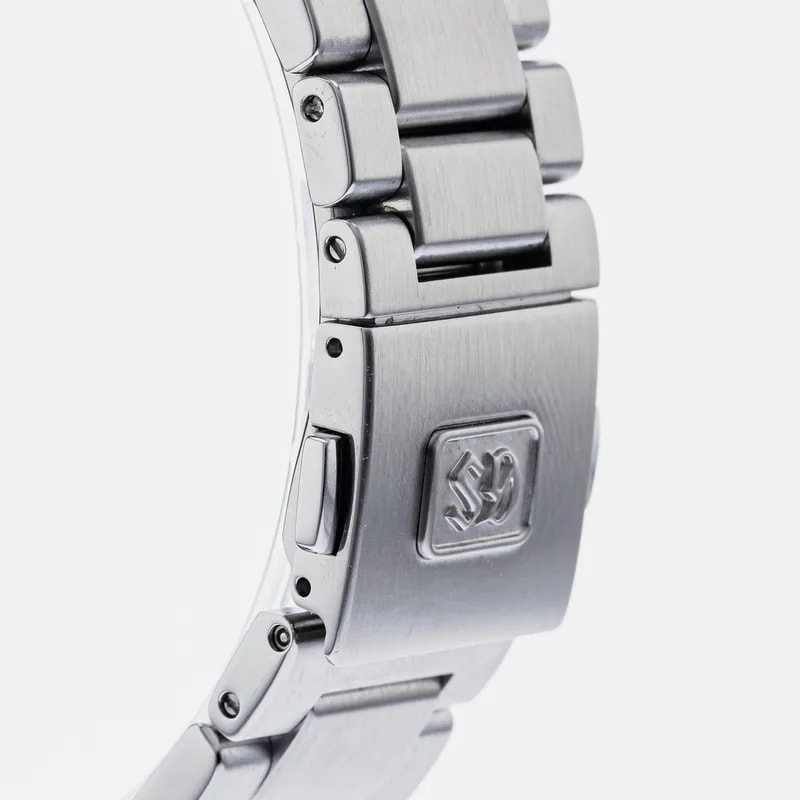 Grand Seiko Heritage Quartz Limited Edition SBGP007 3